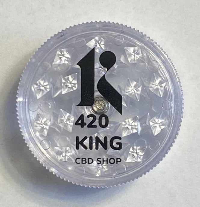 Petit Grinder Aimanté 420 king - 420 KING 